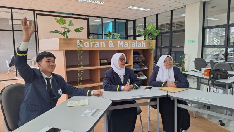 Foto Dukung Akses Pendidikan Tinggi Bagi Putra Putri Daerah Terbaik PT Pertamina Hulu Indonesia Kembali Gulirkan Program Beasiswa Sobat Bumi Kalimantan – Dukung Akses Pendidikan Tinggi Bagi Putra-Putri Daerah Terbaik, PT Pertamina Hulu Indonesia Kembali Gulirkan Program Beasiswa Sobat Bumi Kalimantan | Bisnis | inews.network