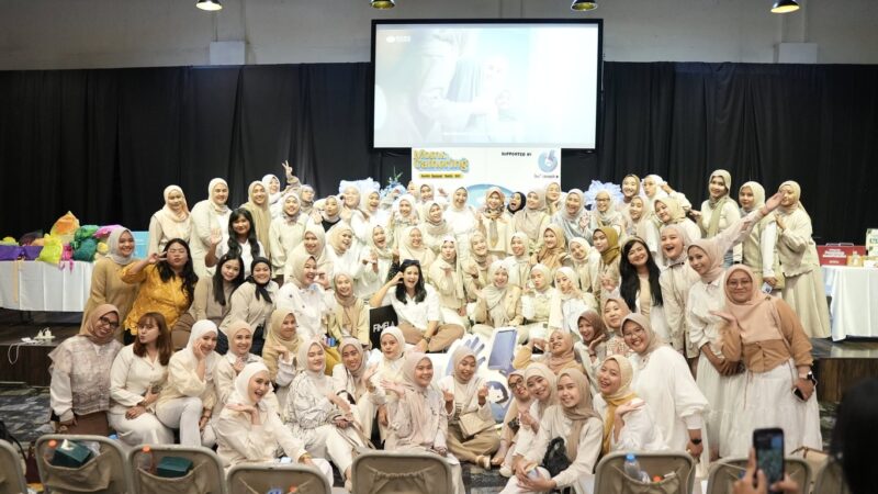 Foto Ibu2Canggih Rayakan Hari Keluarga Nasional – Moms Gathering Ibu2Canggih Rayakan Hari Keluarga Nasional Bersama 100 Momfluencer | Bisnis | inews.network