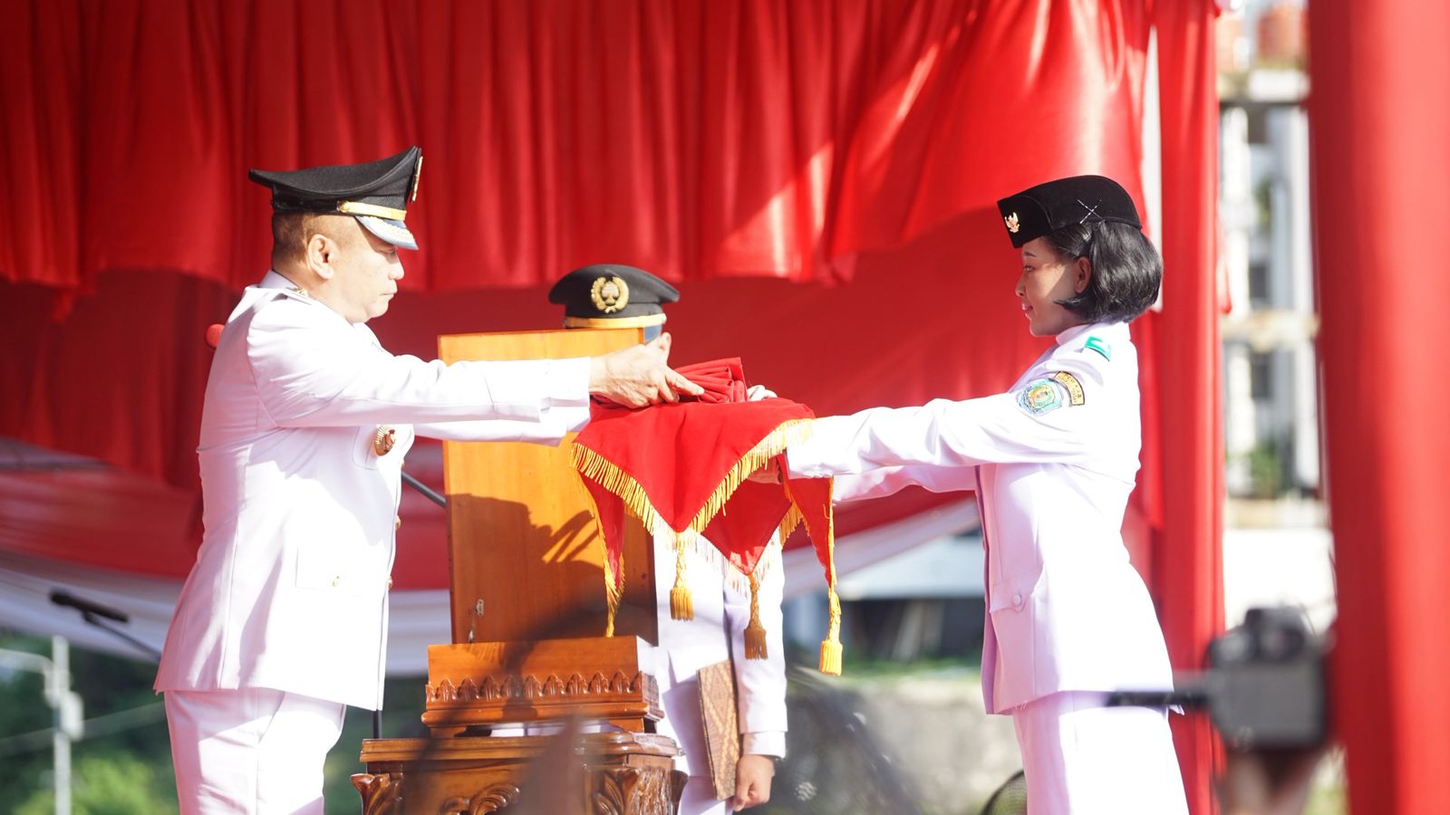 Foto Upacara HUT ke 80 RI di Bengkulu Tengah Sukses Jadi Simbol Perjuangan dan Persatuan Bangsa 1 – Upacara HUT ke-80 RI di Bengkulu Tengah Sukses Jadi Simbol Perjuangan dan Persatuan Bangsa | Ikatan Wartawan Online | inews.network