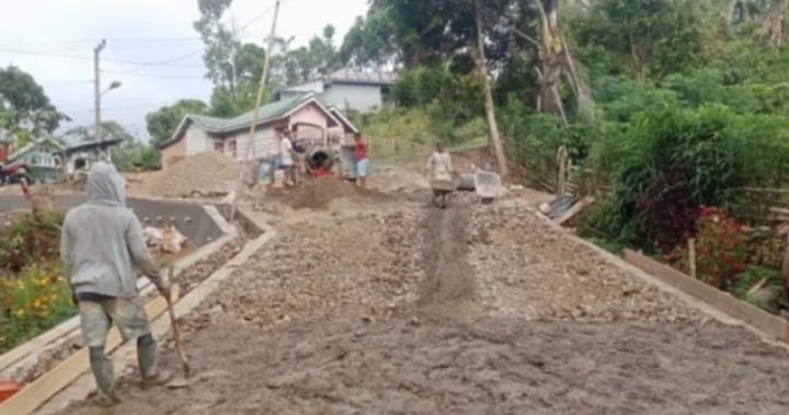 Foto Warga Pertanyakan Proyek Jalan Usaha Tani di Kawasan Wisata Air Lanang 1 – Warga Pertanyakan Proyek Jalan Usaha Tani di Kawasan Wisata Air Lanang | Hukum & Kriminal | inews.network