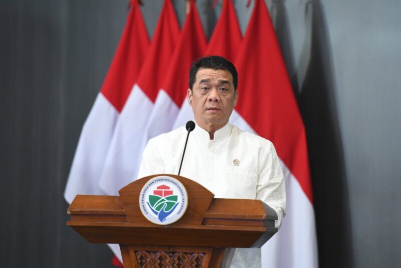 Foto Alumni Program PANA LPDP – Wamen Desa dan PDT Lepas 24 Alumni Program PANA–LPDP untukx Mengabdi di Desa Tertinggal NTT | Bisnis | inews.network