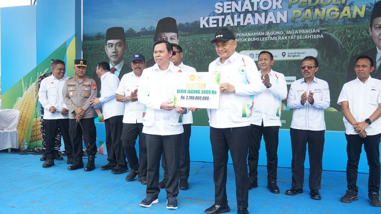 Foto Bengkulu Tengah Jadi Tuan Rumah Gerakan Tanam Jagung Nasional Sub Wilayah Barat I Ketua DPD RI Hadir Bersama Para Pejabat Pusat – Bengkulu Tengah Jadi Tuan Rumah Gerakan Tanam Jagung Nasional Sub Wilayah Barat I, Ketua DPD RI Hadir Bersama Para Pejabat Pusat | Headline | inews.network