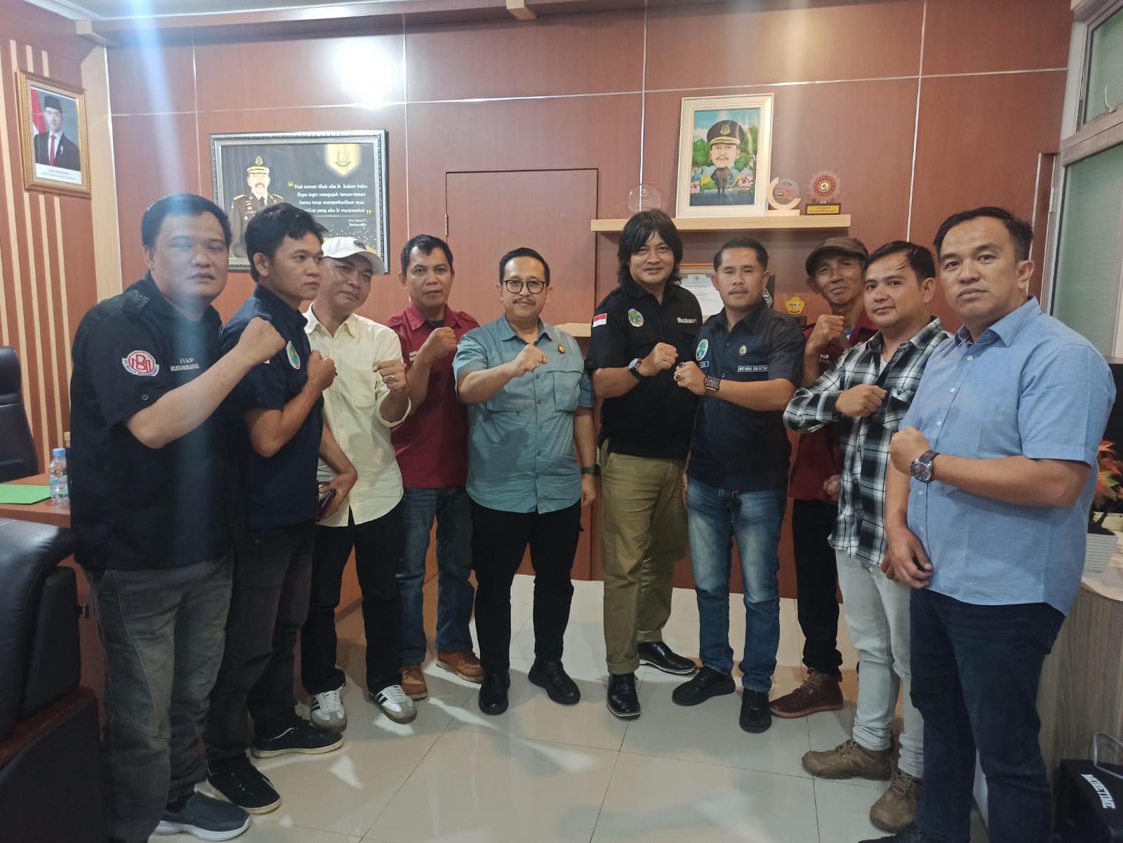 Foto IWO Bengkulu Lakukan Audiensi Strategis Bersama Kejati Bengkulu Perkuat Sinergi Pers dan Penegak Hukum – Menuju Rakernas 2025, IWO Bengkulu Pererat Hubungan dengan Kejati Bengkulu | IWO Bengkulu | inews.network