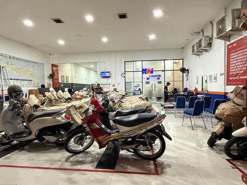Foto KAI Logistik Suskes Kirim 43 Ribu Motor – Dorong Konektivitas Pendidikan Lewat Layanan Pengiriman Sepeda Motor, KAI Logistik Suskes Kirim 43 Ribu Motor | Ikatan Wartawan Online | inews.network