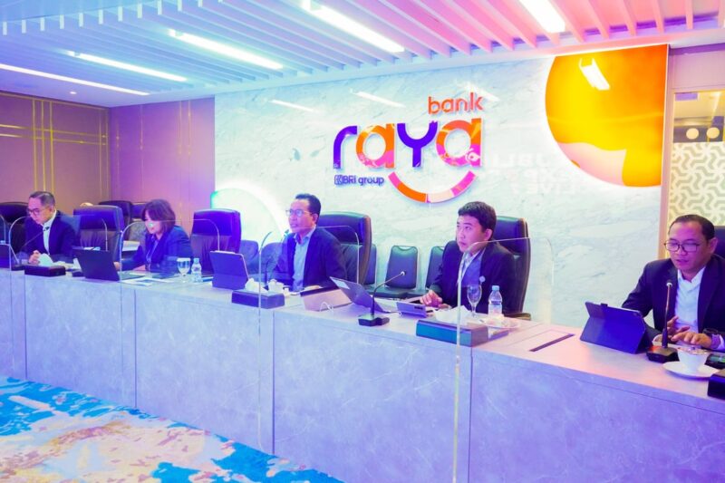 Foto Public Expose Live 2025 – Public Expose Live 2025: Bank Raya (AGRO) Optimis Kinerja Perusahaan Tumbuh Berkelanjutan | Bisnis | inews.network