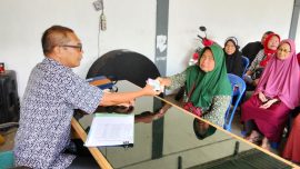 Penyaluran BLT Dana Desa Pemerintah Desa Kuto Rejo kepada 19 KPM di Bank Bengkulu Cabang Kepahiang