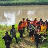 Foto IMG 20260523 WA0057 – Sehari Dicari, Korban Hanyut di Banjir Kanal Barat Semarang Ditemukan Meninggal | Headline | inews.network