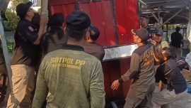 Foto IMG 20260605 WA0057 – Tiga Lapak PKL dan Area Parkir Ilegal di Madukoro Semarang Dibongkar Petugas | Headline | inews.network