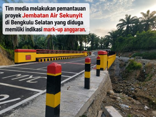 Tim media melakukan pemantauan proyek Jembatan Air Sekunyit di Bengkulu Selatan yang diduga memiliki indikasi mark-up anggaran.