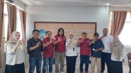Foto Panitia Pelaksana HUT IWO ke 14 di Bengkulu Didampingi Ketua IWO Bengkulu Audiensi ke Kominfo Provinsi Bengkulu – "Panitia Pelaksana HUT IWO ke-14 di Bengkulu Didampingi Ketua IWO Bengkulu Audiensi ke Kominfo Provinsi Bengkulu" | Headline | inews.network