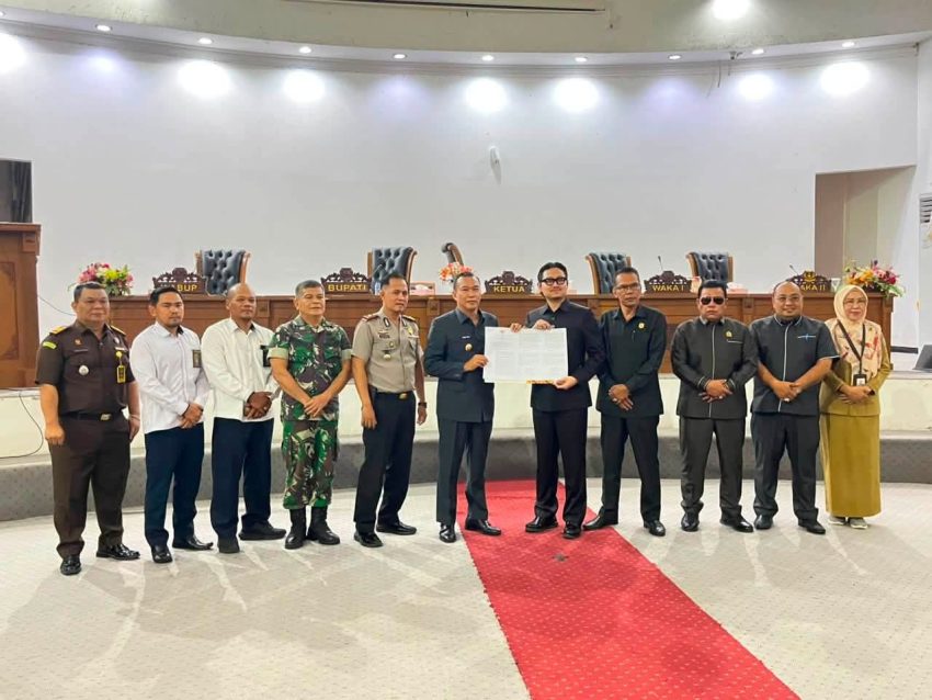 Foto DPRD dan Pemkab Kepahiang Sepakati Perda Pertanggungjawaban APBD 2025 3 e1787723360253 – DPRD dan Pemkab Kepahiang Sepakati Perda Pertanggungjawaban APBD 2025 | Headline | inews.network