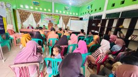 Kepala Desa Karang Endah memimpin Musyawarah Desa dan Rembuk Stunting TA 2026 bersama BPD, Dinas PMD, Babinsa, Bhabinkamtibmas, pendamping desa, kader kesehatan, dan masyarakat di Balai Desa Karang Endah.
